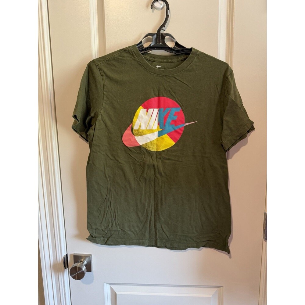 Nike Sportswear Men M Olive Green Multicolor Swoosh Logo Graphic T Shirt